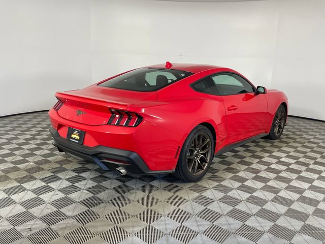Used 2025 Ford Mustang Premium image 14