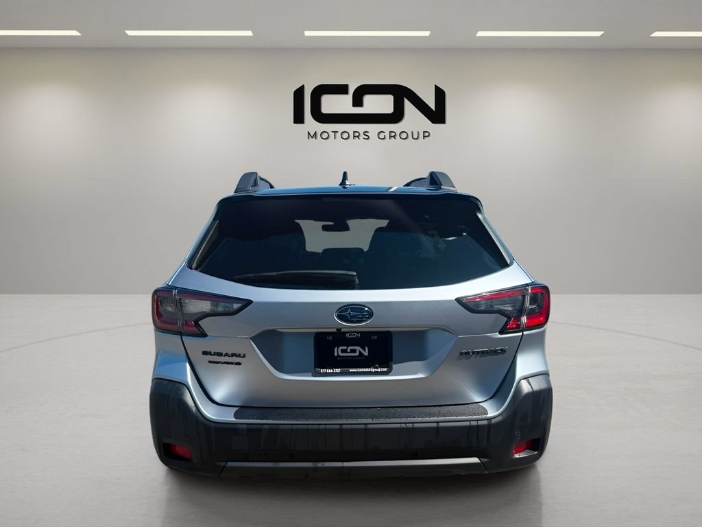 Used 2025 Subaru Outback Onyx Edition AWD/4WD image 5