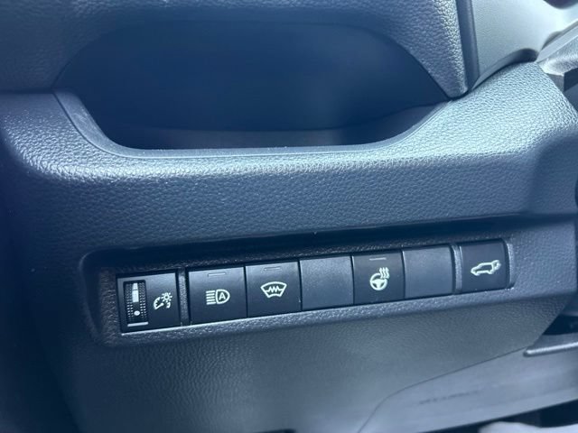 Used 2023 Toyota RAV4 SE w/ Weather & Moonroof Package AWD/4WD image 26