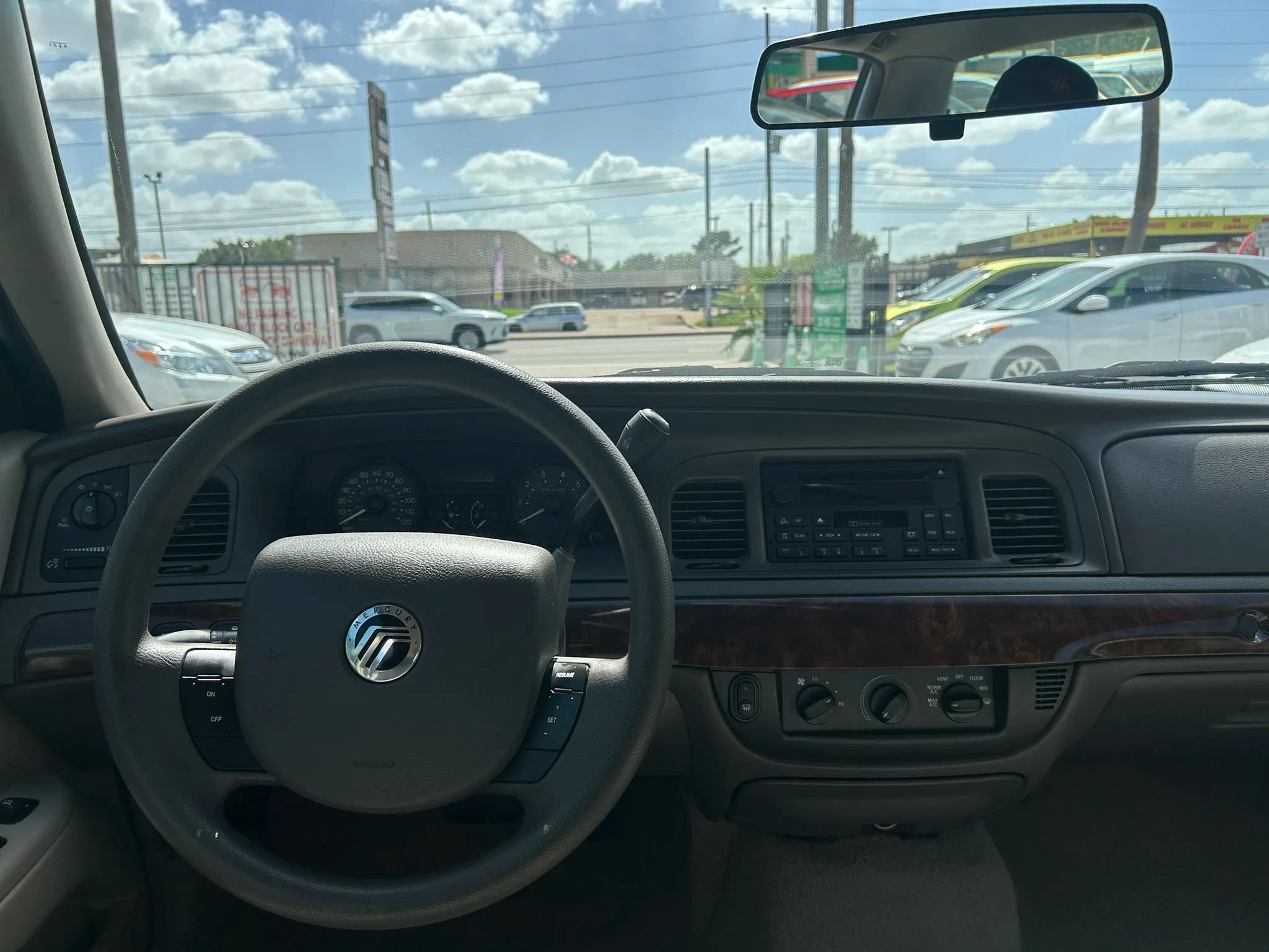 Used 2006 Mercury Grand Marquis GS RWD image 20