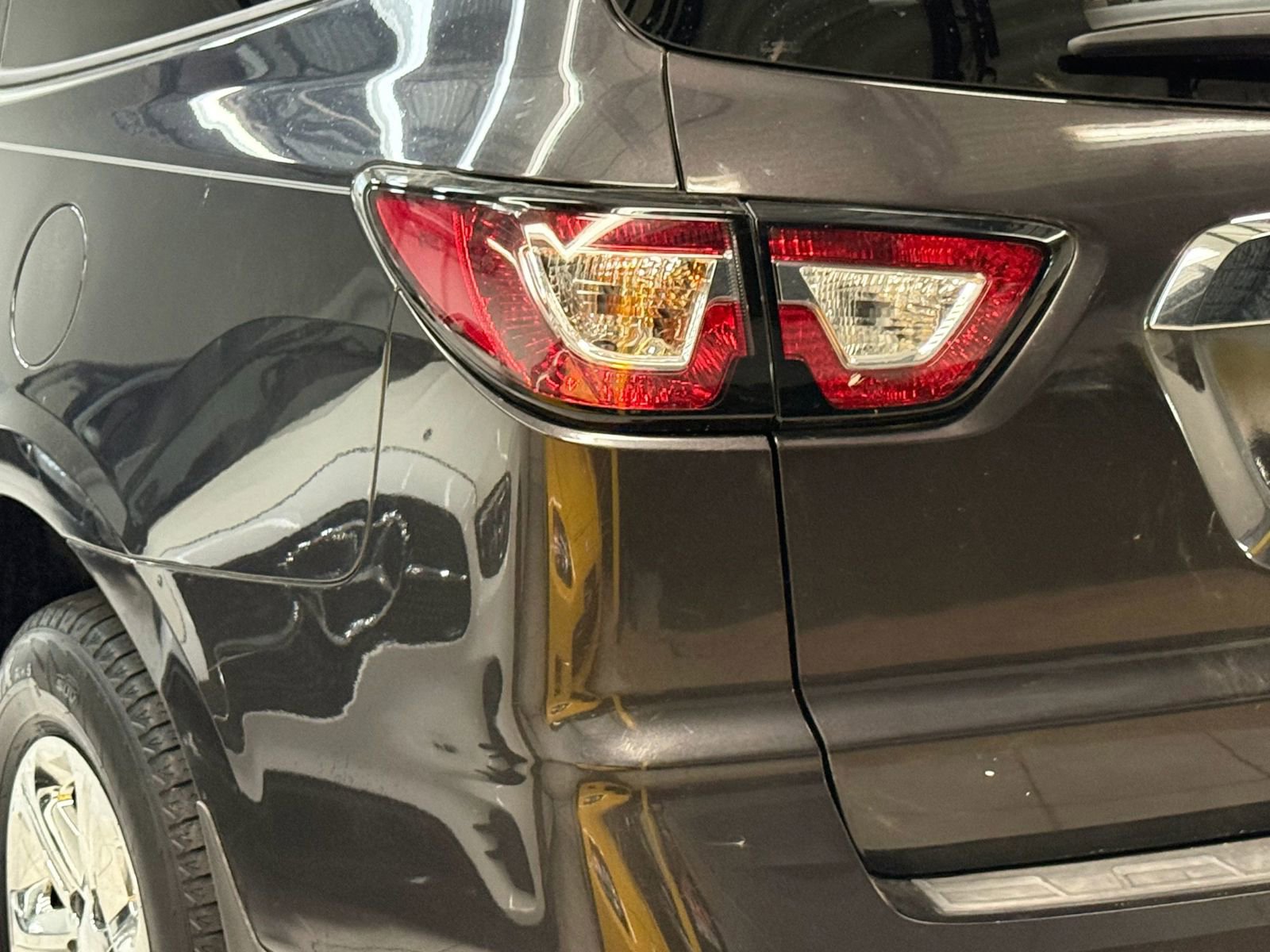 Used 2015 Chevrolet Traverse LS image 12