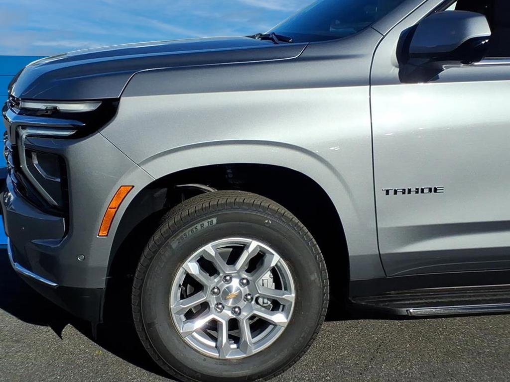 New 2026 Chevrolet Tahoe LS image 2