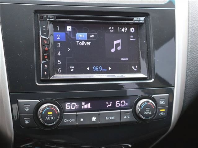 Used 2013 Nissan Altima 2.5 SV FWD image 17