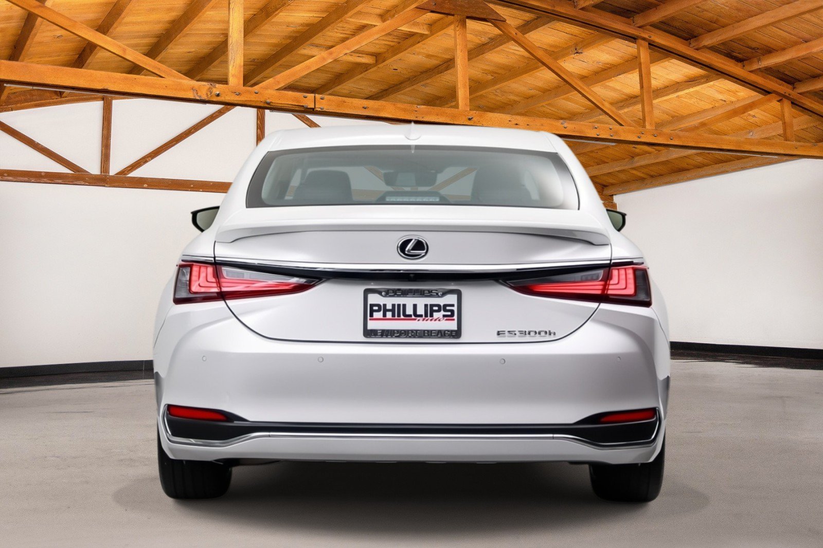 Used 2024 Lexus ES 300h w/ Luxury Package FWD image 4