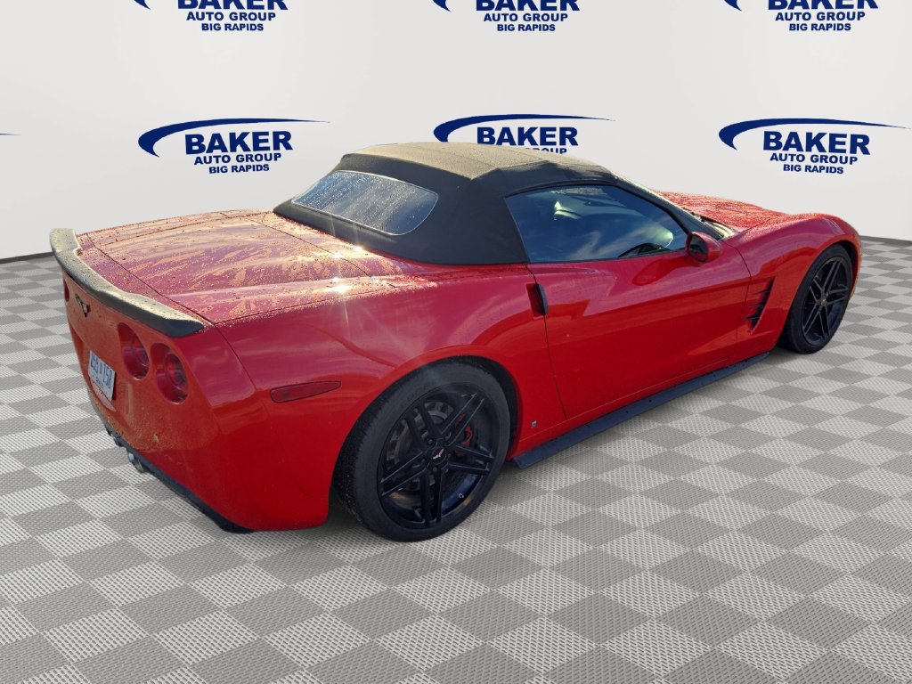 Used 2006 Chevrolet Corvette Convertible w/ Preferred Equipment Group RWD image 3