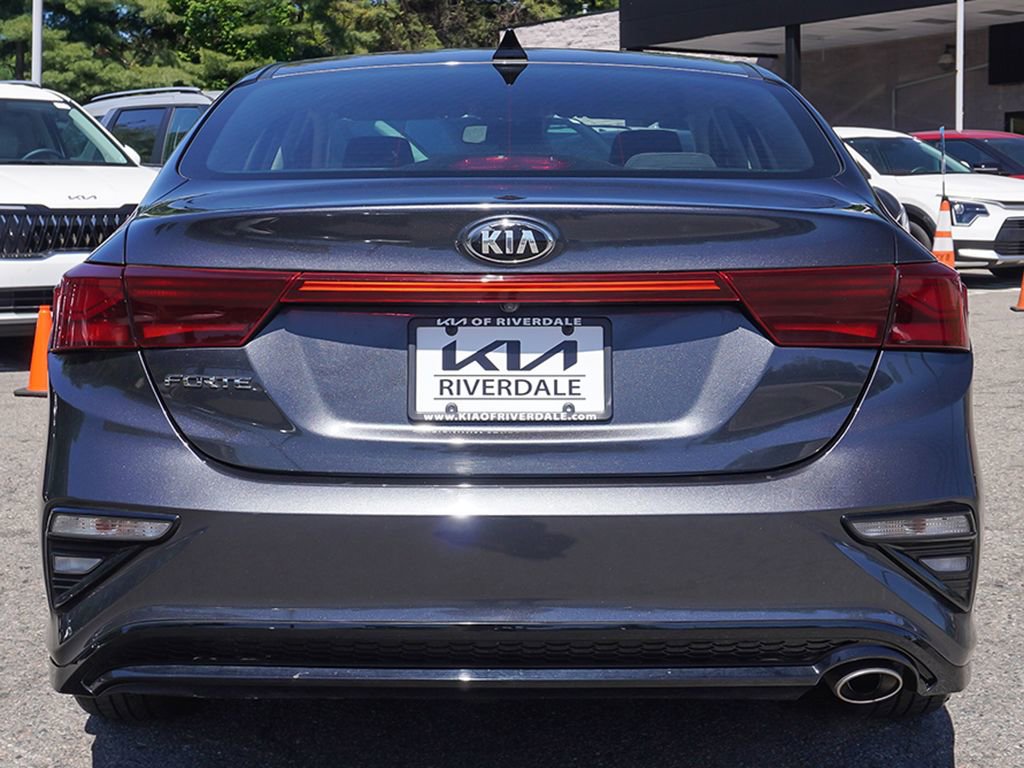 Used 2019 Kia Forte LXS FWD image 10