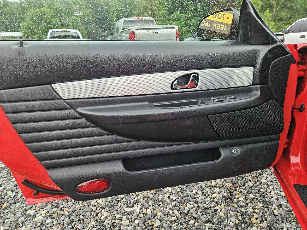Used 2004 Ford Thunderbird RWD image 13