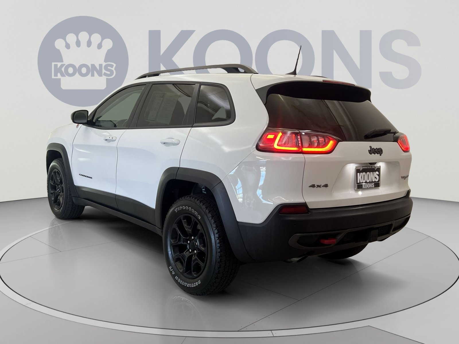 Used 2021 Jeep Cherokee Trailhawk w/ Trailer Tow Group AWD/4WD image 7