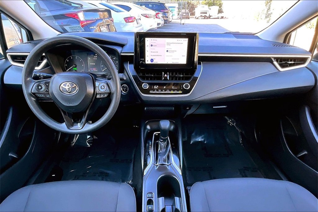 Used 2024 Toyota Corolla LE image 7
