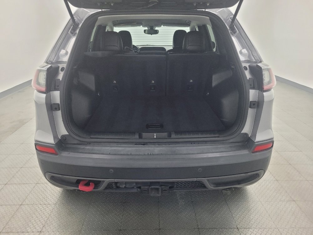 Used 2020 Jeep Cherokee Trailhawk image 29