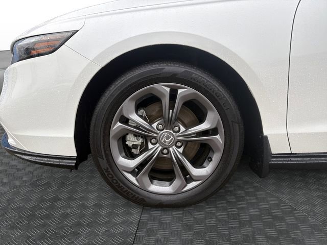 Used 2025 Honda Accord EX-L image 13