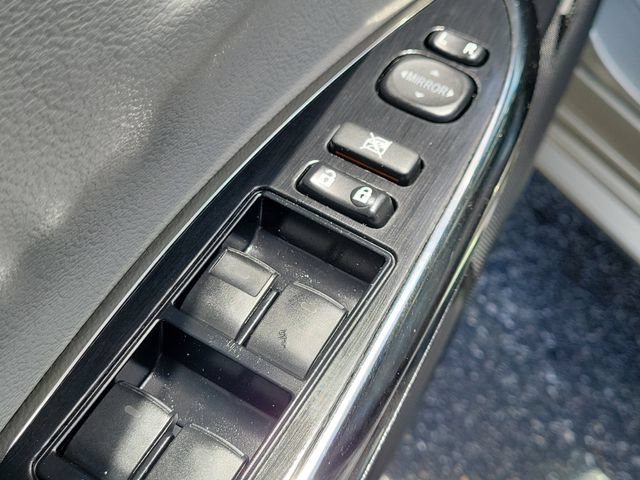 Used 2016 Toyota Avalon Limited w/ Toyota Safety Sense Package FWD image 22