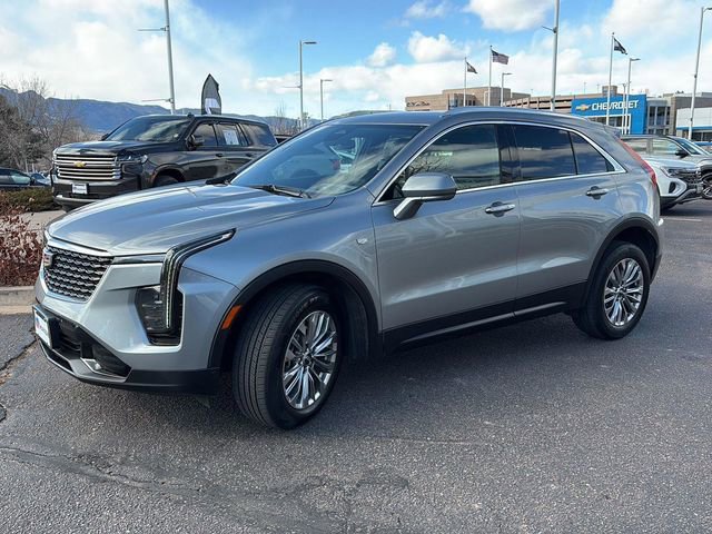 Used 2024 Cadillac XT4 Premium Luxury AWD/4WD image 3