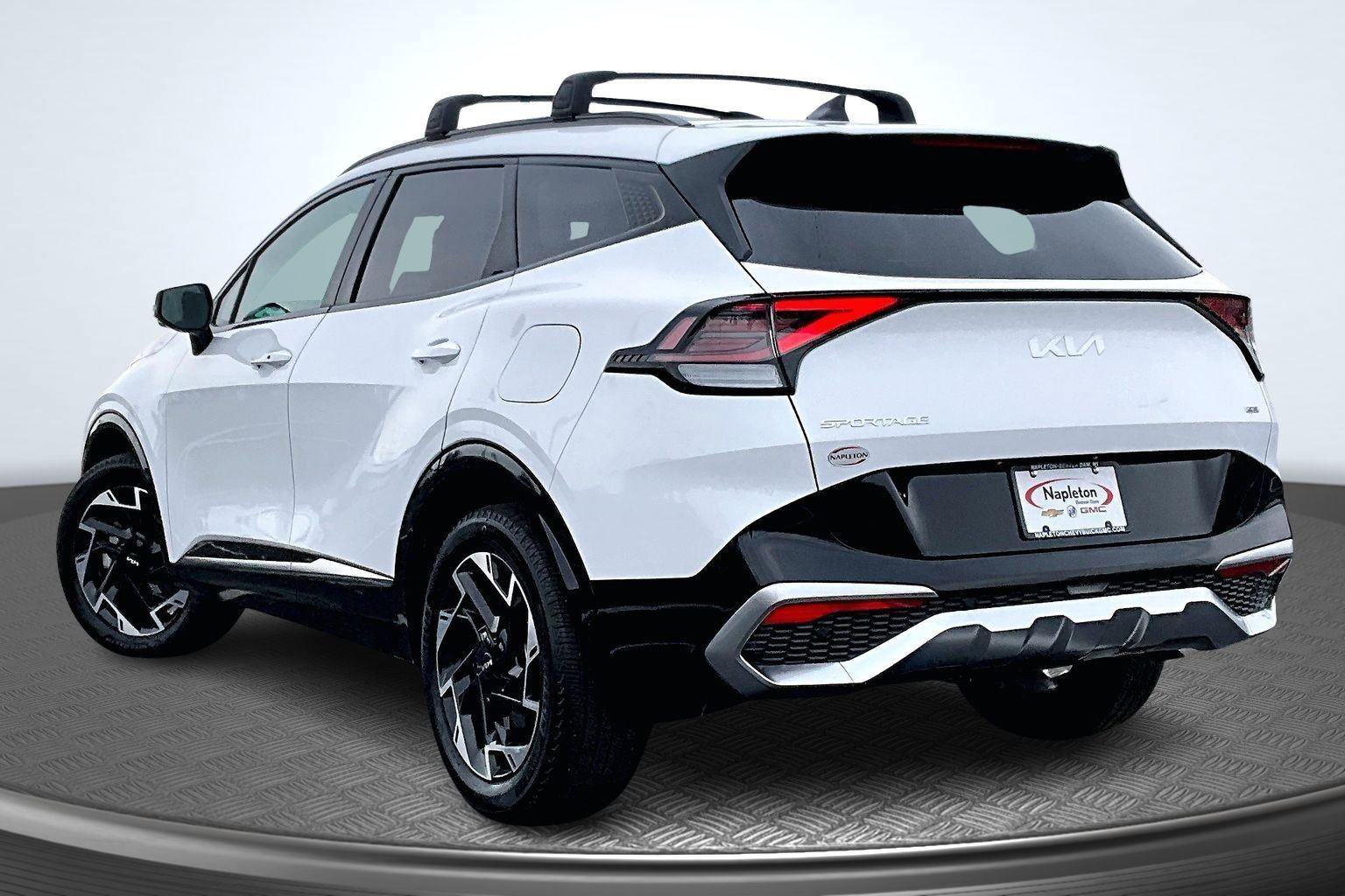 Used 2025 Kia Sportage SX AWD/4WD image 14