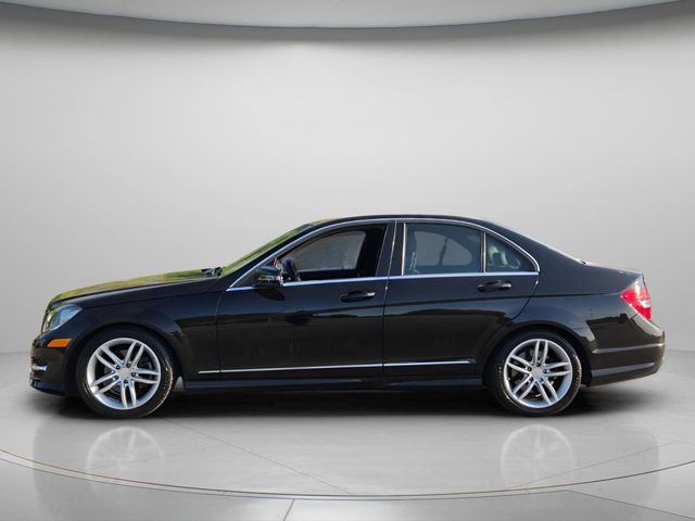Used 2013 Mercedes-Benz C 250 Sedan image 3