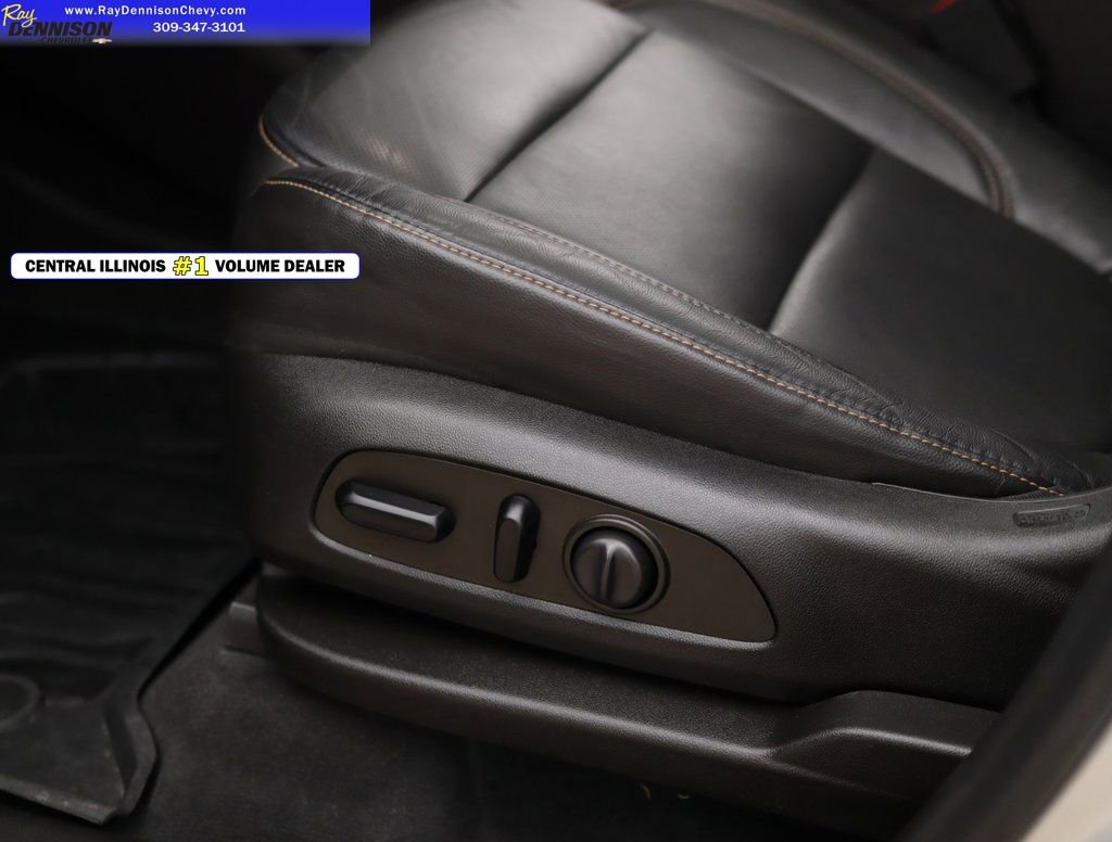 Used 2021 Chevrolet Traverse Premier w/ Redline Edition image 23