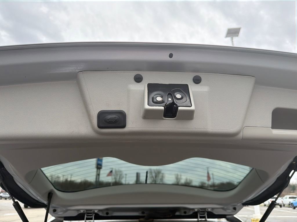 Used 2017 Buick Enclave Convenience image 32