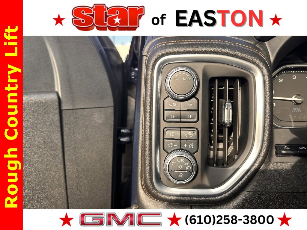 Used 2020 GMC Sierra 2500 AT4 w/ AT4 Premium Package image 30
