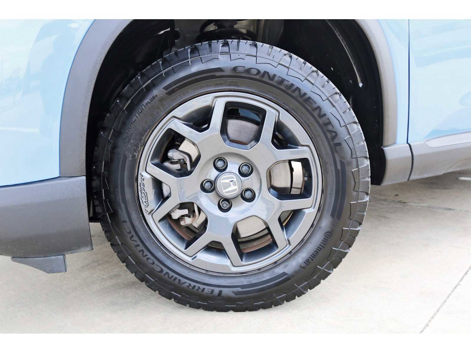 Used 2025 Honda Pilot TrailSport image 32