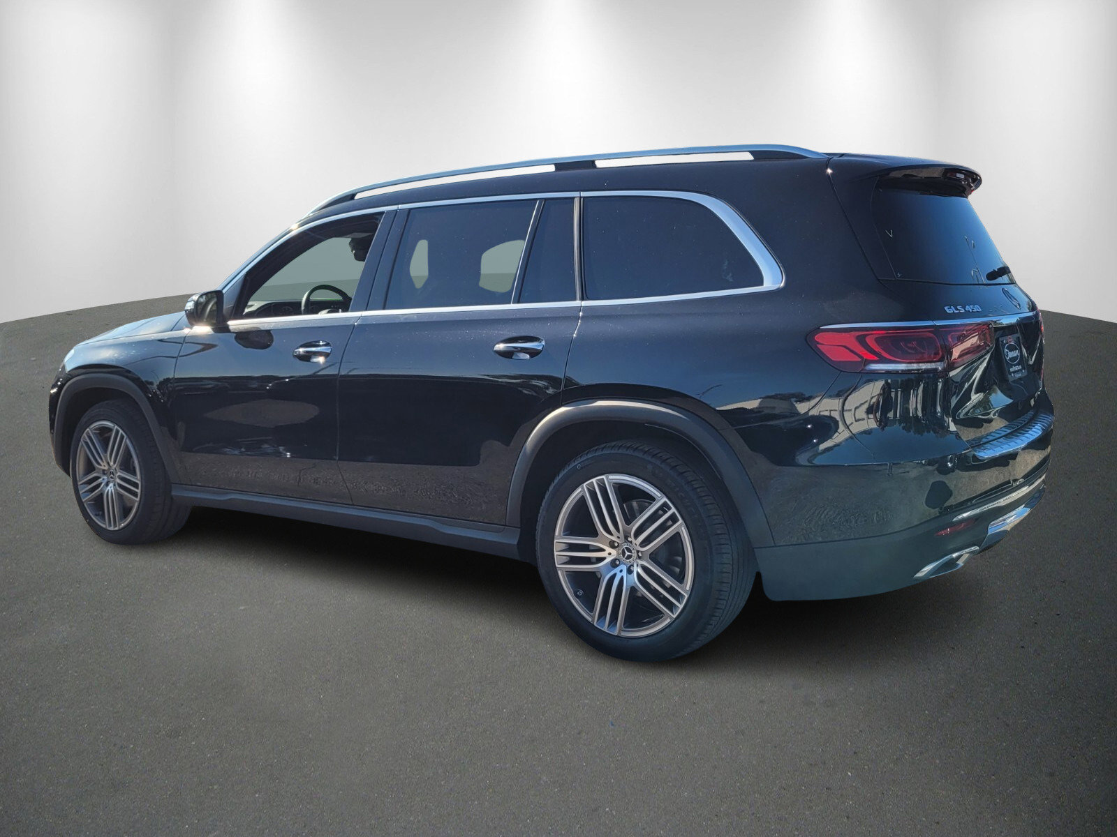 Used 2021 Mercedes-Benz GLS 450 4MATIC image 5