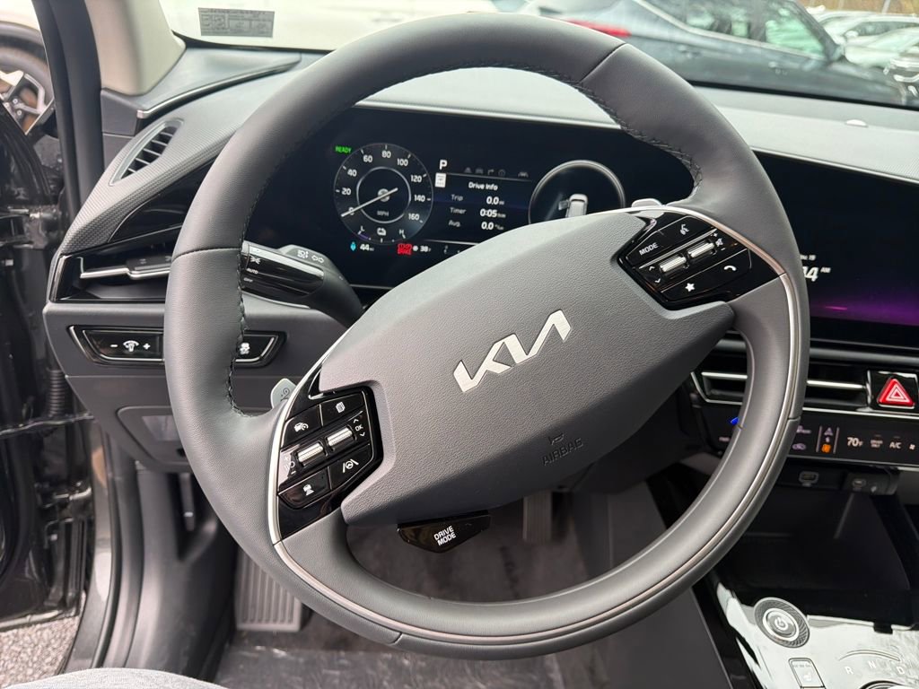 New 2025 Kia Niro Wind image 14