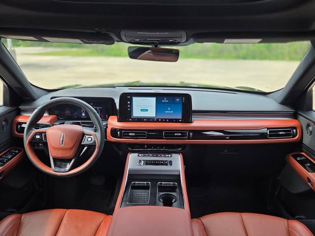 Used 2025 Lincoln Aviator Reserve w/ Illumination Package AWD/4WD image 21