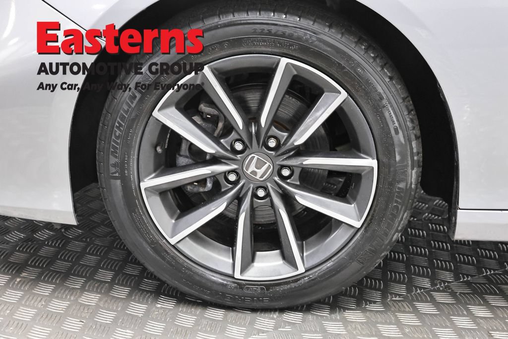 Used 2022 Honda Accord EX-L image 32