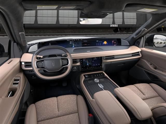 New 2026 Lincoln Navigator L Black Label AWD/4WD image 9