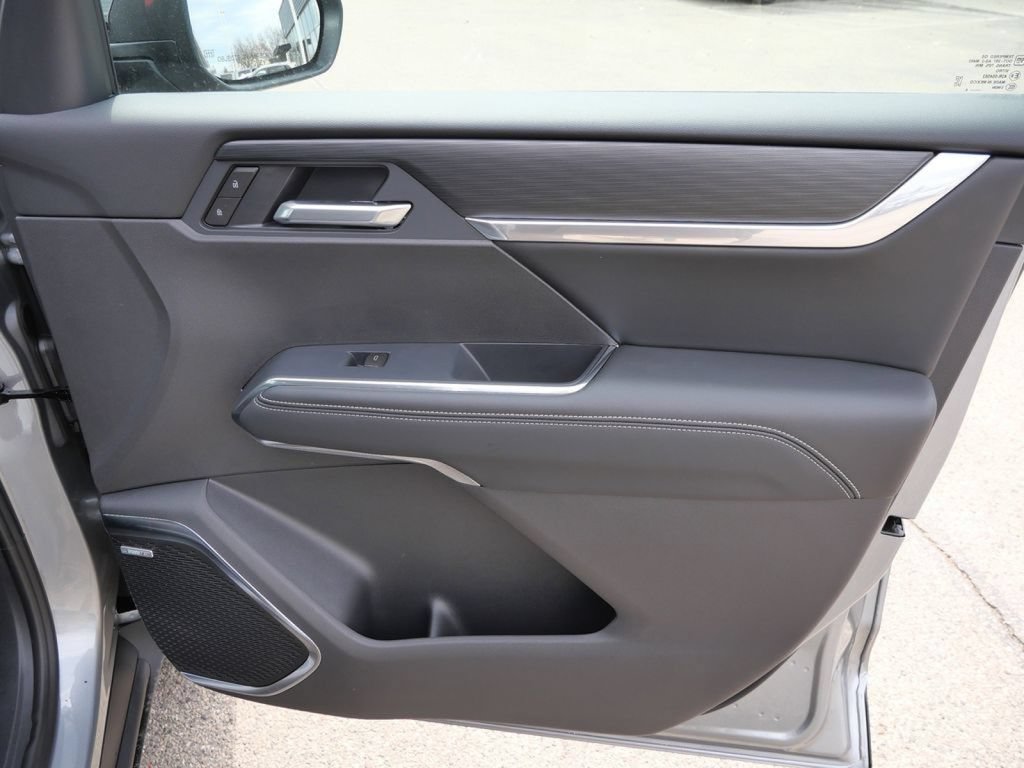 New 2026 GMC Acadia Elevation w/ Black Edition AWD/4WD image 26