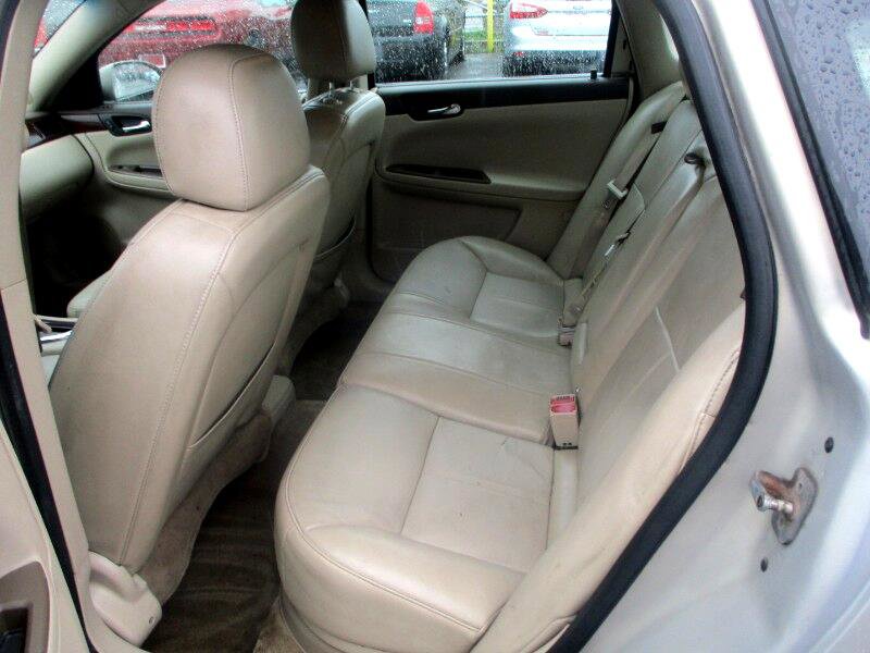 Used 2008 Chevrolet Impala LT w/ Luxury Edition Package image 9
