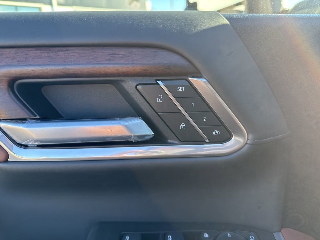 New 2026 GMC Sierra 2500 Denali Ultimate image 10