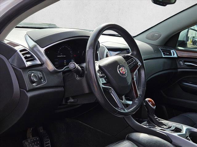 Used 2016 Cadillac SRX Luxury w/ Driver Awareness Package image 8