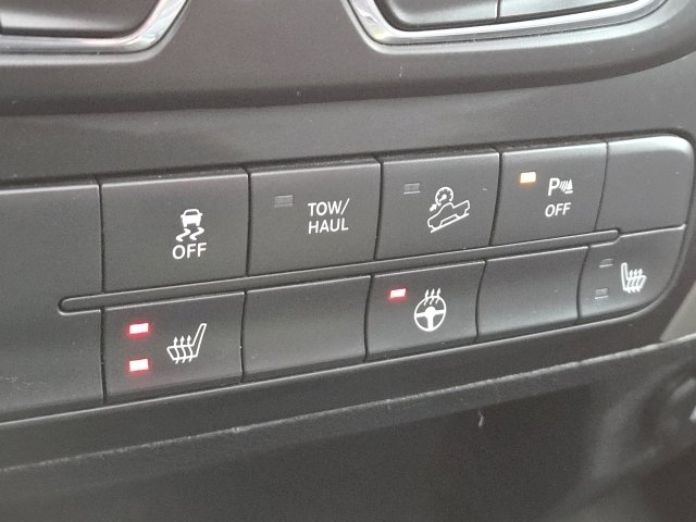 Used 2015 RAM 2500 Power Wagon w/ Luxury Group image 8