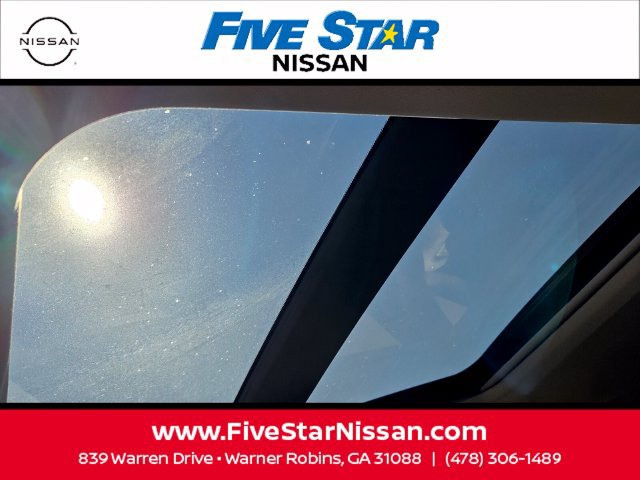 Used 2021 Nissan Rogue SV w/ Premium Package FWD image 19
