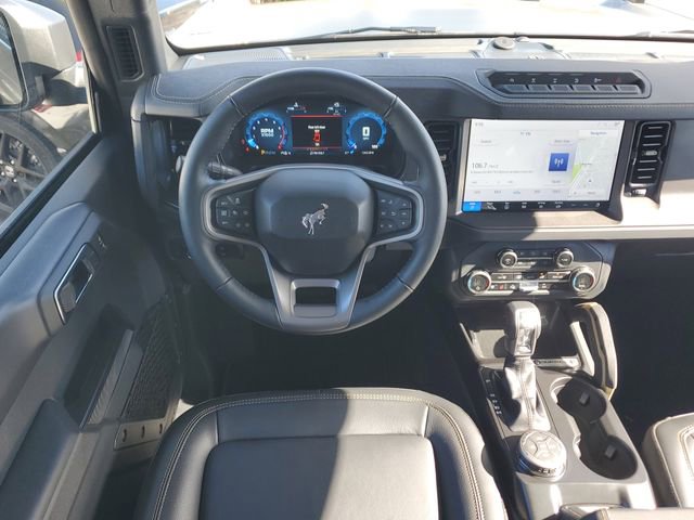 Used 2025 Ford Bronco Badlands AWD/4WD image 13