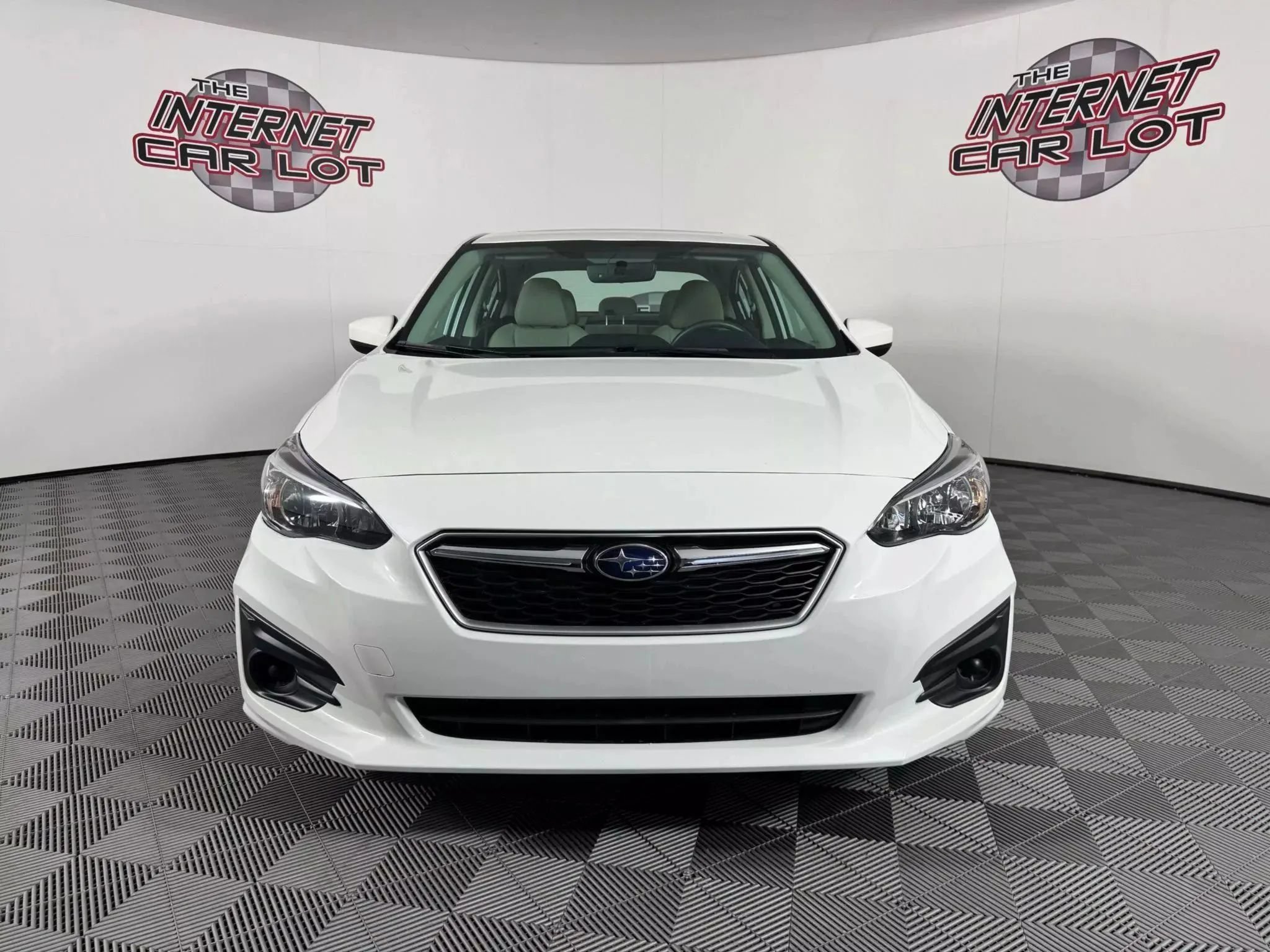 Used 2017 Subaru Impreza 2.0i Premium AWD/4WD image 2