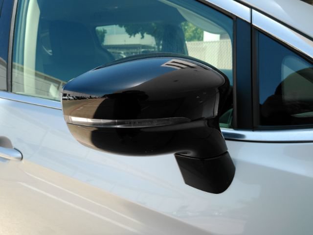 Used 2024 Chrysler Pacifica Limited FWD image 24
