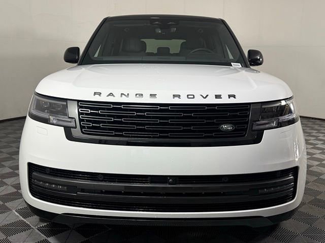 New 2025 Land Rover Range Rover SE image 11