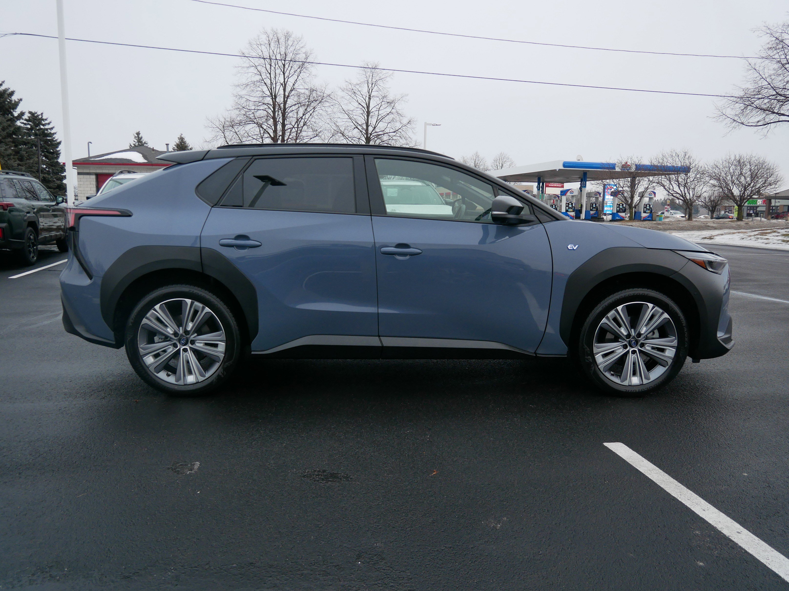 Used 2023 Subaru Solterra AWD image 8