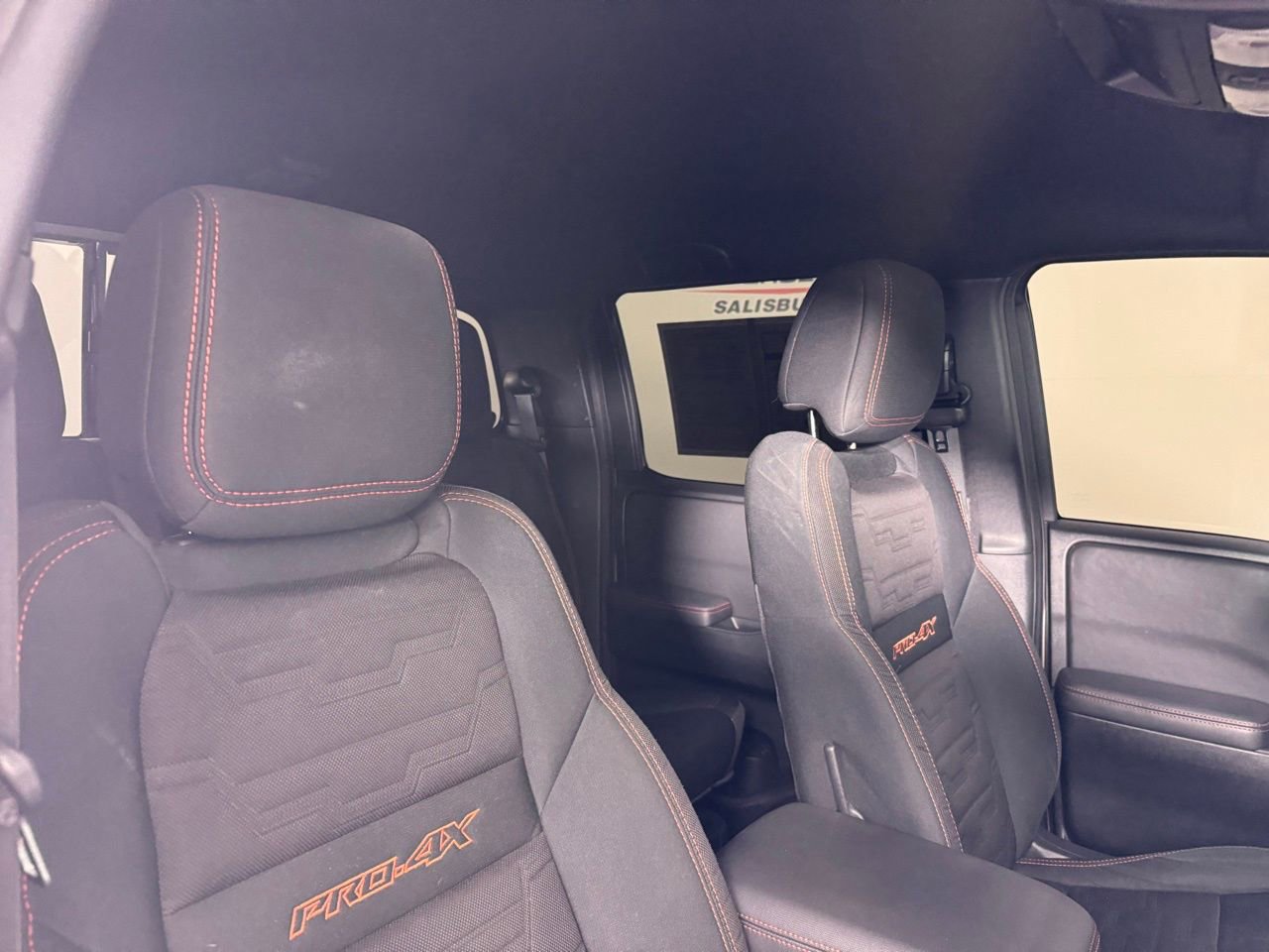 Used 2022 Nissan Frontier PRO-4X w/ Off-Road Protection Package AWD/4WD image 29