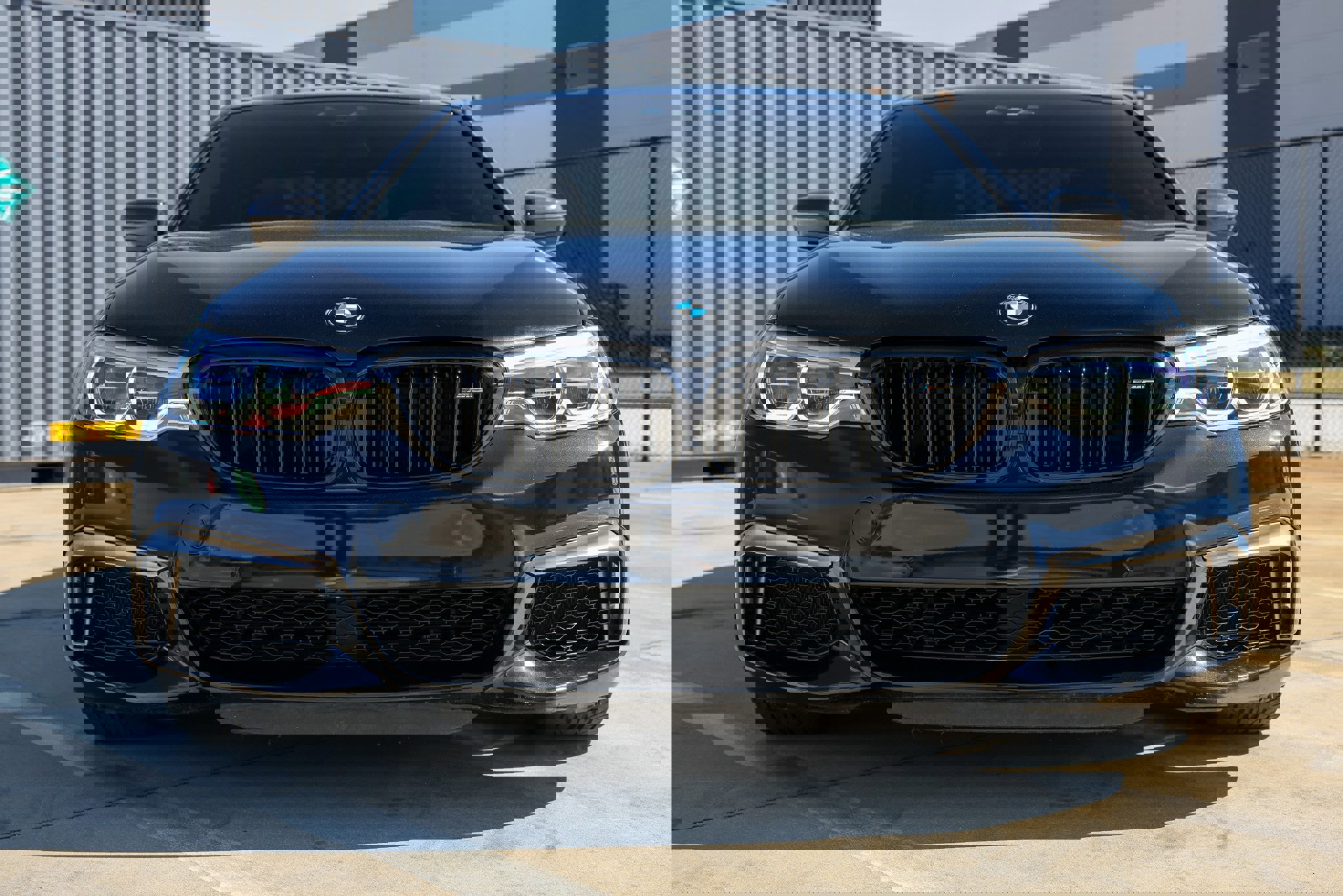 Used 2019 BMW M550i xDrive image 22