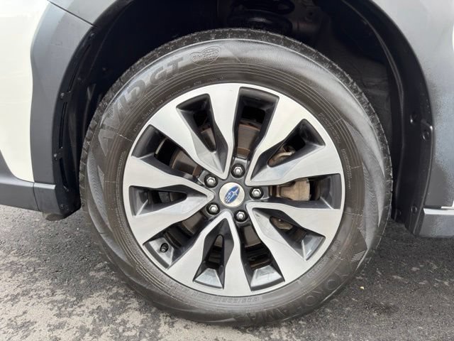Used 2023 Subaru Outback Limited XT AWD/4WD image 30