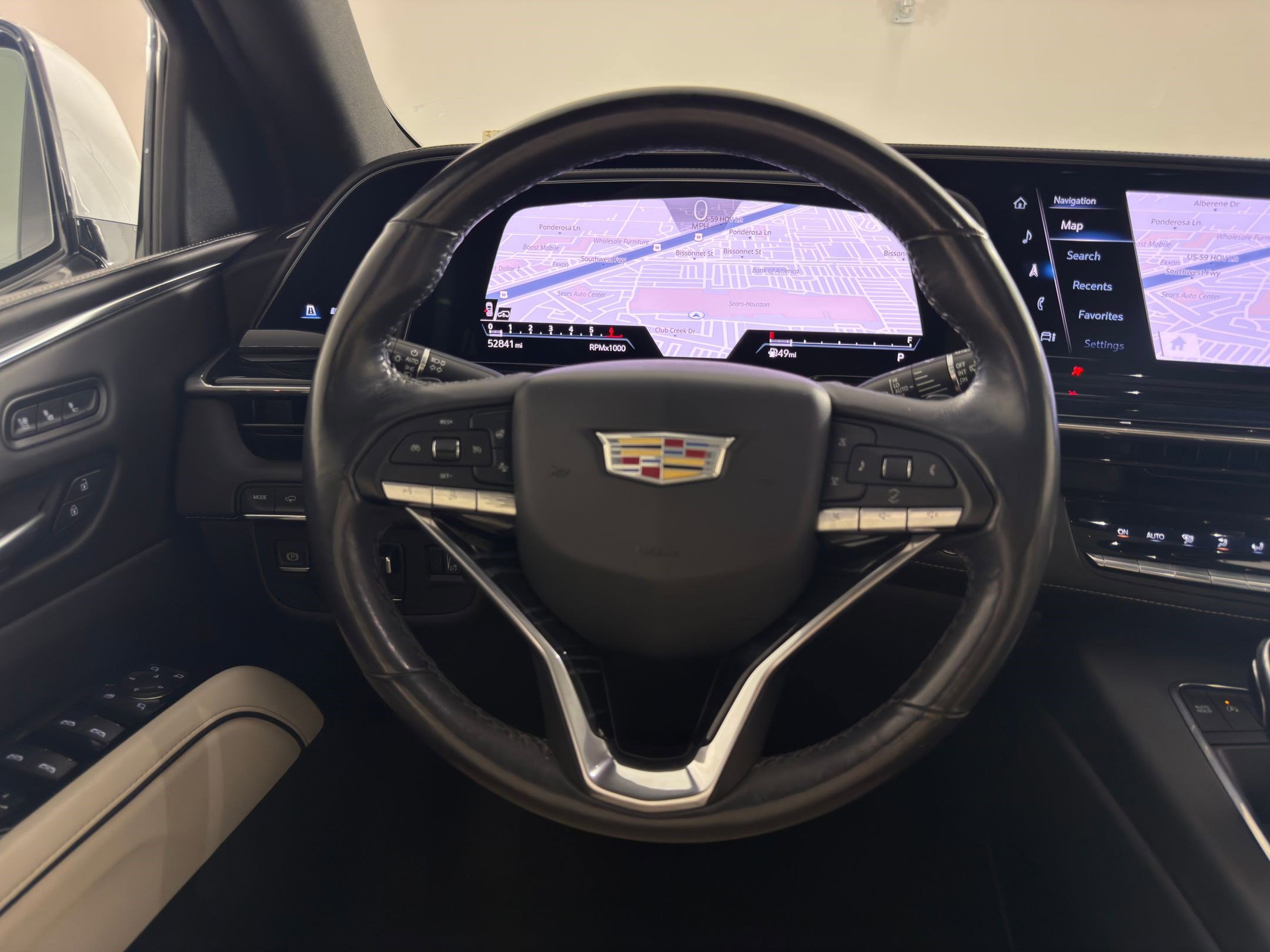 Used 2021 Cadillac Escalade Sport w/ Driver Assist Tech Package image 31