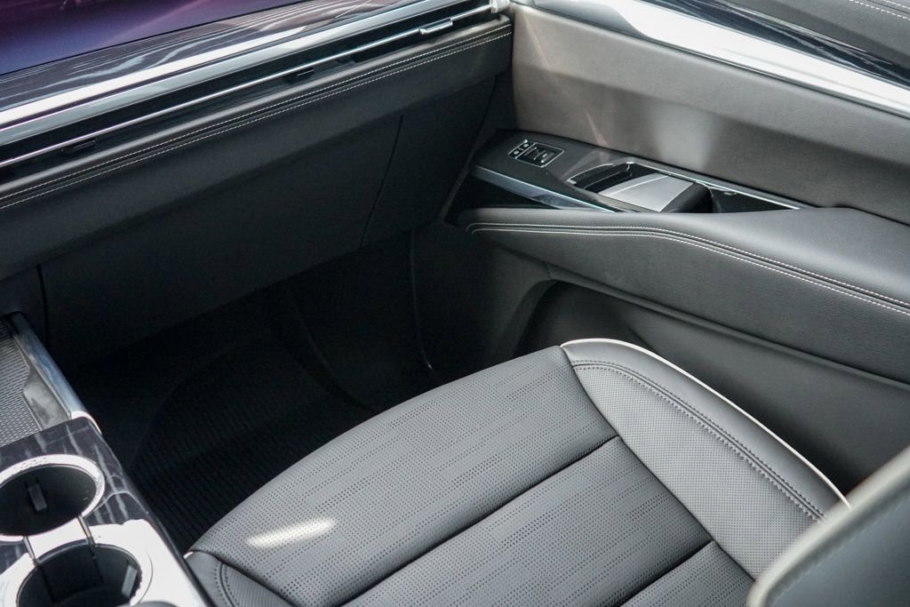 New 2025 Cadillac Escalade Sport w/ Touring Package AWD/4WD image 24