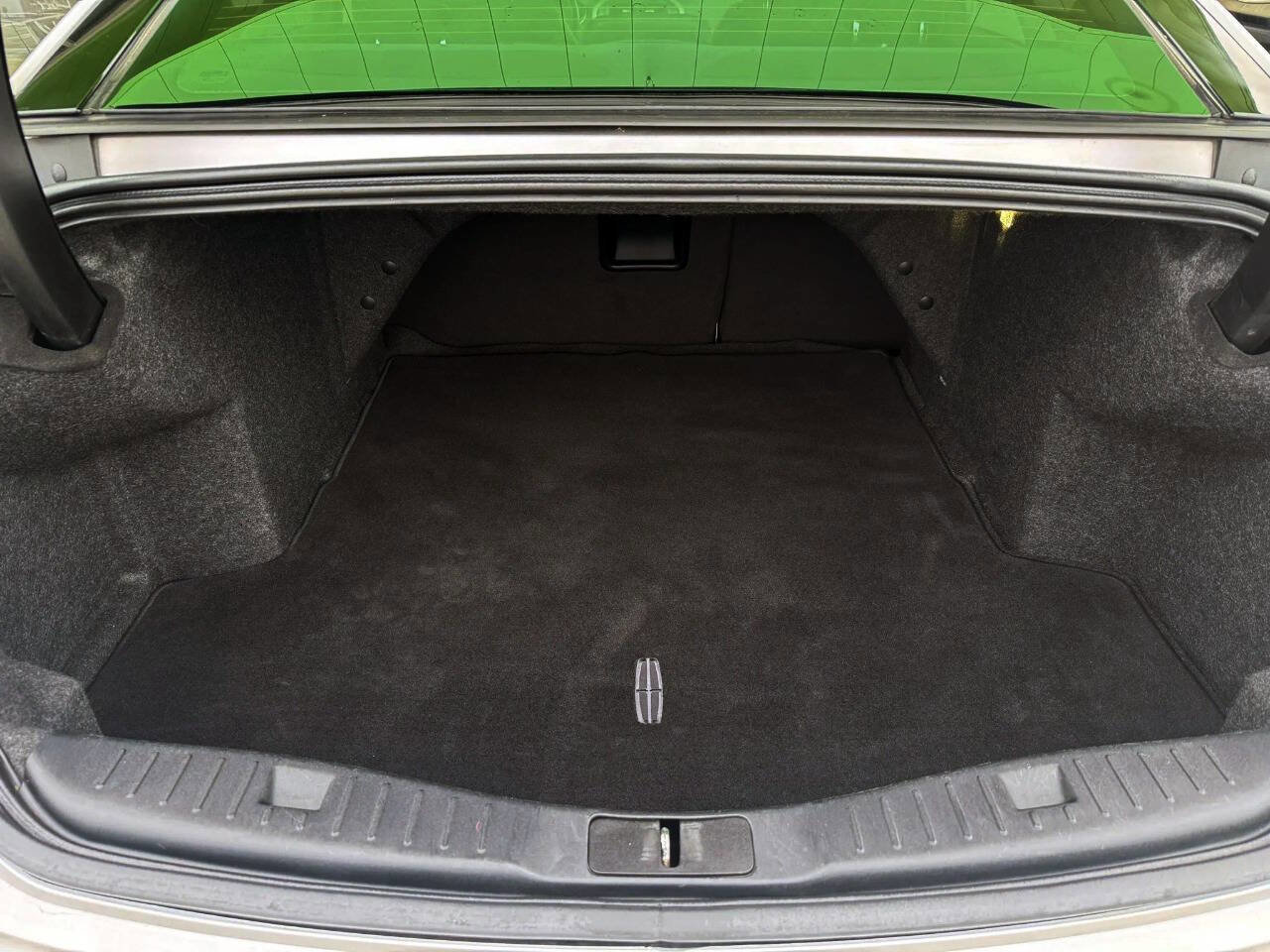 Used 2013 Lincoln MKZ AWD image 12