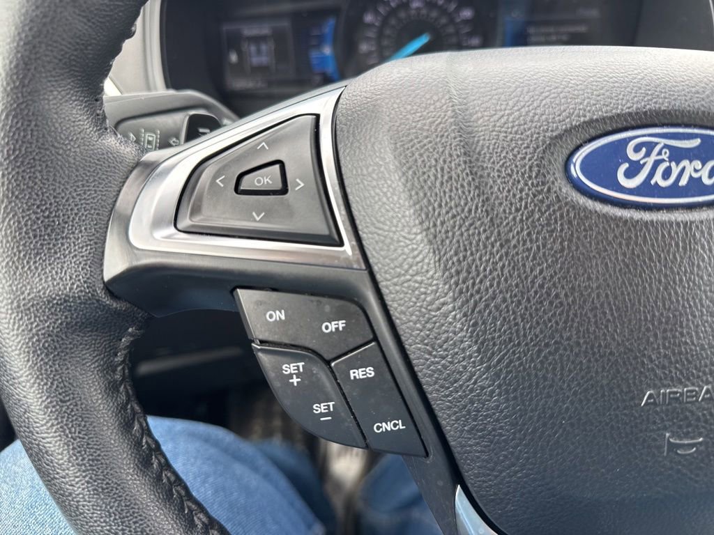 Certified 2022 Ford Edge Titanium w/ Class II Trailer Tow Package AWD/4WD image 25