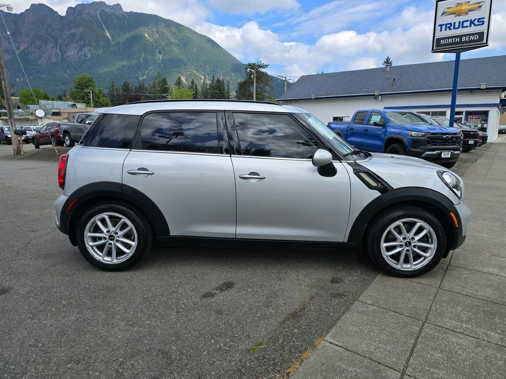 Used 2016 MINI Cooper Countryman S FWD image 4