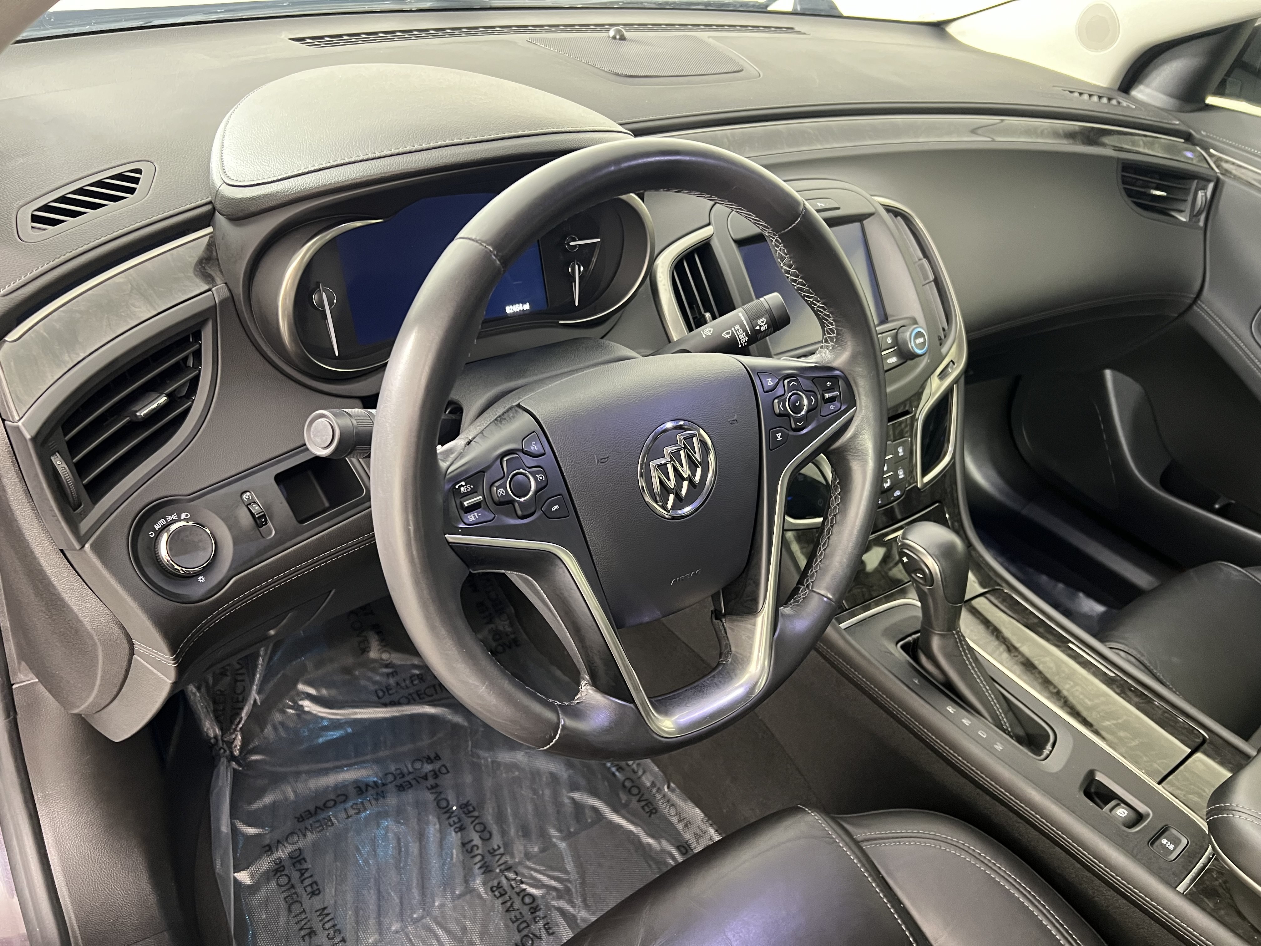 Used 2015 Buick LaCrosse Leather FWD image 17