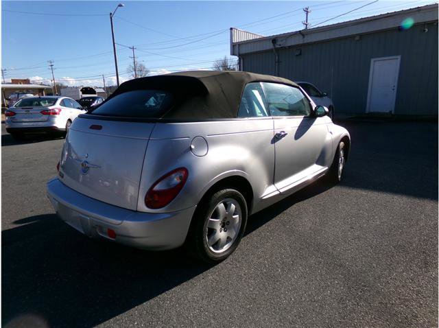 Used 2007 Chrysler PT Cruiser Convertible w/ Spring Special Group image 21