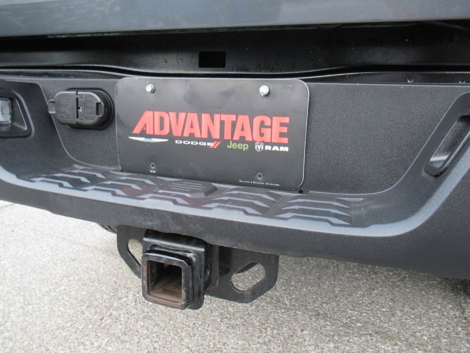 Used 2022 Toyota Tacoma TRD Sport w/ Technology Package RWD image 32